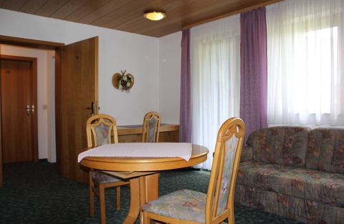 Weissenstein Apartment | Single room with shower and WC