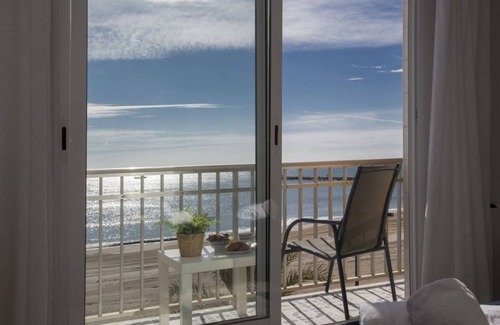 Puzol Apartment | Singular Stays El Faro