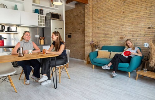 El Pilar Apartment | Singular Stays Roger de Flor