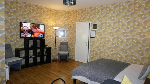 Amandus - Atheneum Apartment | Sint-Jans Appartments