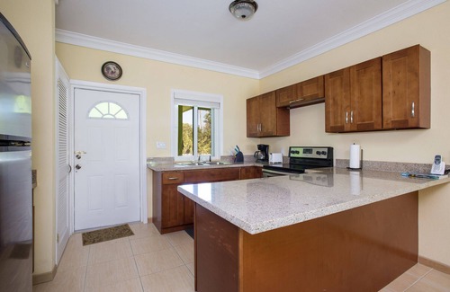 South Palmetto Point Apartment | Sir Charles Guest House
