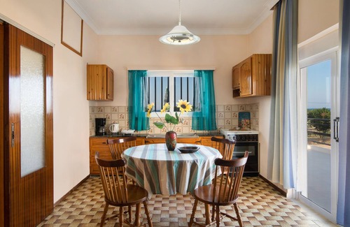 Kamisiana Cottage | Sirens House (Christianna Skandali & Antonis)