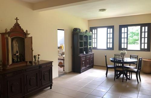 Jaboticatubas House | Sitio com Piscina AQUECIDa e 5 quartos c/suíte!