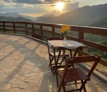 Delfim Moreira House | Sitio Por do Sol - Hospedagem