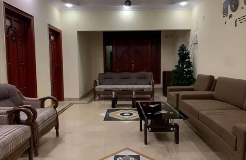 Clifton Hotel | Sivana Guesthouse