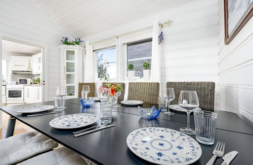 Lammetu House | Sjøbuvågen by Interhome