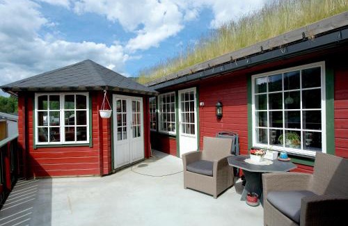 Sjoholt Cabin | Sjøholt Camping