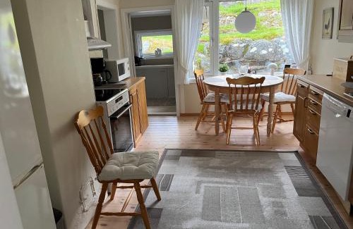 Molde House | Sjarmerende og romslig bolig, omgitt av vakker natur