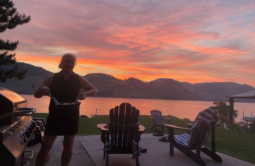 Okanagan-Similkameen House | Skaha LakeFront BnB: Your Lakefront Home-Away-From-Home