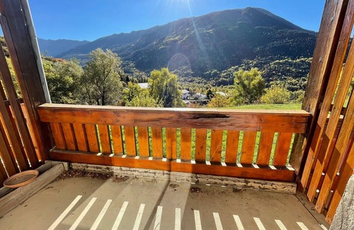 Porte-Puymorens Apartment | Ski apartment near slopes, beautiful mountain view