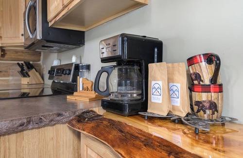 Georgetown Cabin | Ski Disco, Snowmobile from the Cabin