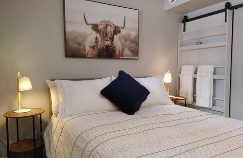 Orford Ski Chalet | Ski getaway just 5 minutes from Mont Orford! (And golf in summer!)