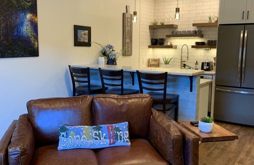 North Park City Condo | Ski In/Ski Out Condo. Free parking. Steps to Slopes!