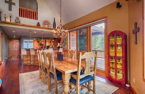 Angel Fire Ski Chalet | Ski-In Ski-Out Mountaintop Chalet at 10,000 Feet