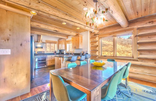 Powder Mountain Ski Chalet | Ski in/Ski Out Powder Chalet - Best Location on Powder Mountain