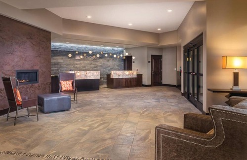 Park City Condo | Ski in Ski outsleeps 8, 2 BR Pres’l. kitchen washer dryer patio