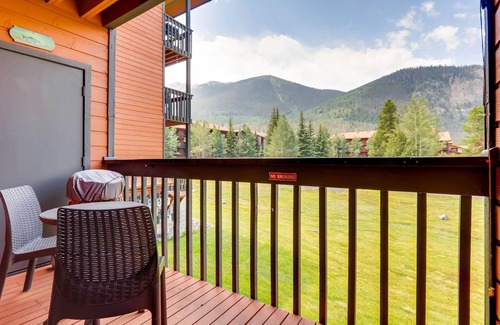 Frisco Condo | Ski Resorts Opening Soon! Minutes to Keystone and Breckenridge! Don't miss out!