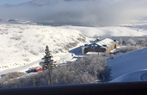 Park City Condo | Ski The Best At A Great Price! 2 Minutes From Deer Valley Gondola.