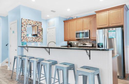 Villages of Crystal Beach House | Skips Corner Pet Friendly Beach Trolley