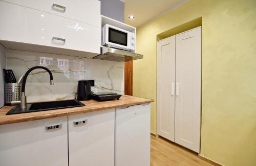 Rakowiec Apartment | Skorochód Majewskiego 15 studio B