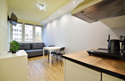 Rakowiec Apartment | Skorochód Majewskiego 15 studio B