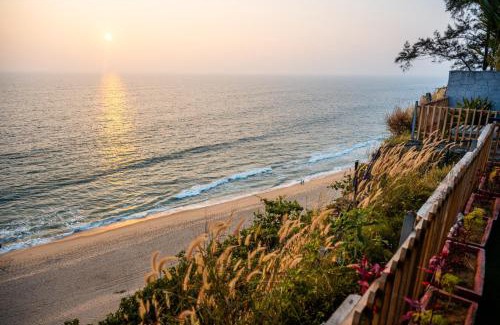 Varkala Hotel | Sky Frame Beach Resort