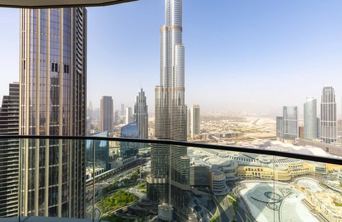 Downtown Dubai Apartment | Sky-High Elegance w/Unrivaled Burj Khalifa Views