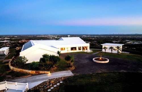 Upper Coomera House | Sky High Estate (Ocean Views)