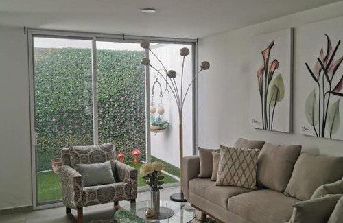 El Marques House | SKY HOME