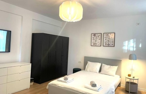 Otopeni Apartment | Sky Residence Airport Otopeni 4
