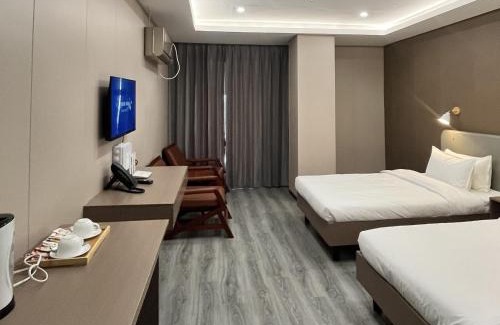 San Jose Hotel | Sky Vista Hotel