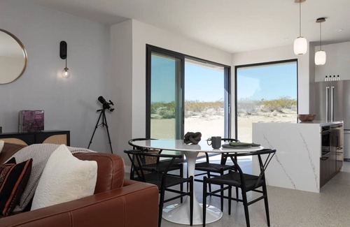 Joshua Tree House | SkyDweller By Homestead Modern
