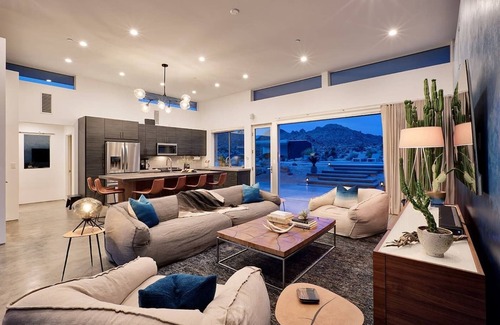 Joshua Tree House | SkyHouse Joshua Tree: Private Villa with Pool/Spa
