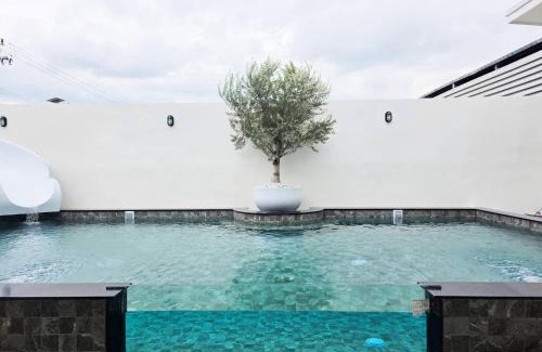 Racha Thewa Resort | Skyline Resort