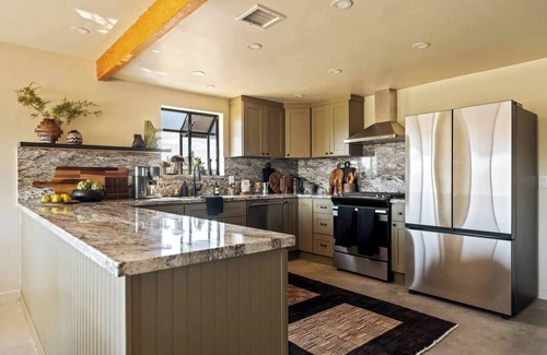 Yucca Valley House | Skyline Retreat | A Designer Ranch w/Hot Tub & Views