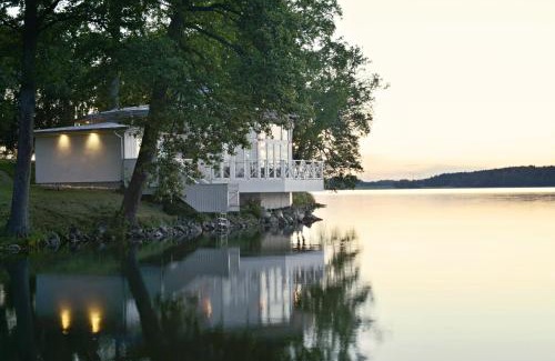 Ekero Hotel | Skytteholm