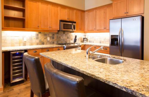 Rossland House | Slalom Creek 3 Bedroom