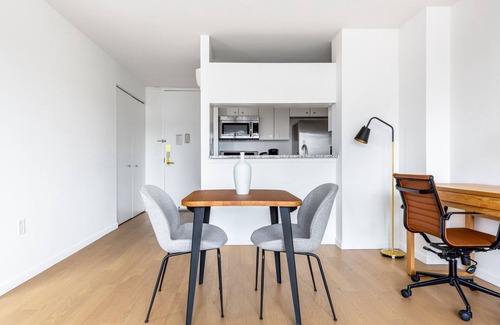Union Square Apartment | Sleek Union Square 1BR w/Gym, Doorman, across from Park, by Blueground