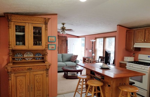 Maple City House | Sleeping Bear Dunes, partial linens, Sat-Sat only