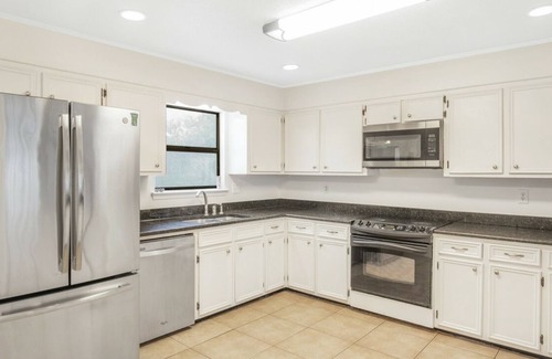 Surf Side Shores House | Sleeps 20! ~ ~ Book Today!