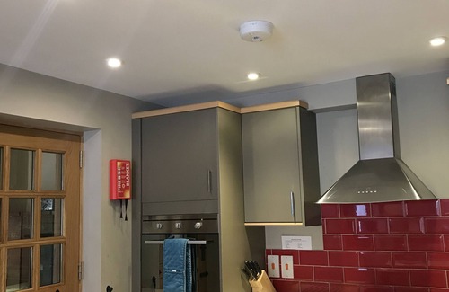 Chedworth House | Sleeps 22, 11 Bedrooms, Dogs Welcome, No Smoking, Wood burner, Wi-Fi, Garden, Games Room