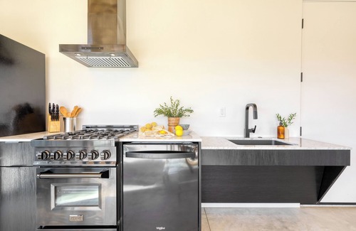 Downtown Palm Springs Hotel | Sleeps 40 | Entire 16-Room Hotel, Pool | Blackhaus