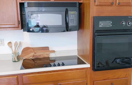 Kodak House | Sleeps up to 8 in a safe, quiet area