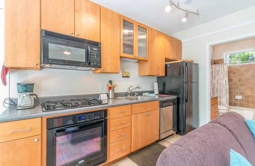 South Haven Cottage | Sleepy Hollow Beach Resort introduces Cottage 4A