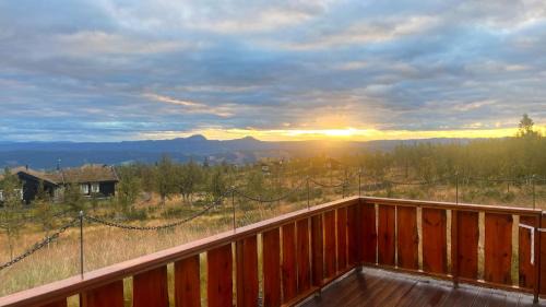 Vestre Slidre House | Slettabu by Norgesbooking - cabin with lovely view