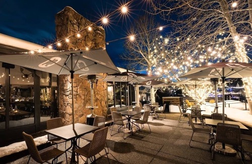 Steamboat Springs Hotel | Slopeside Rambler King at Gravity Haus Steamboat, Pet-friendly, Heated Pool