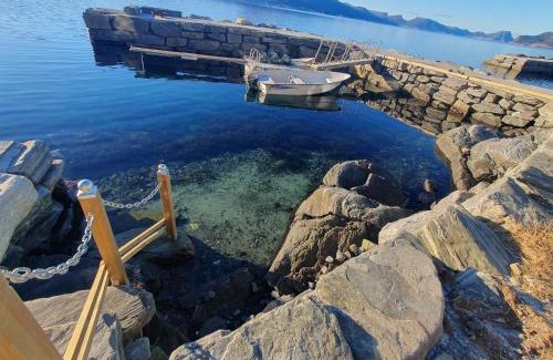 Aheim House | Småstranda Fjord Lodge