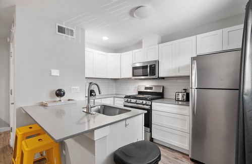 Highland Apartment | Small 1 Bedroom Apt in Highland Austin 2130