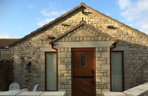 Wick Cottage | Small detached cottage not far from the historic City of Bath