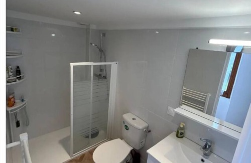 Saint-Igneuc Apartment | Small duplex "pointe du moulinet" in a listed villa